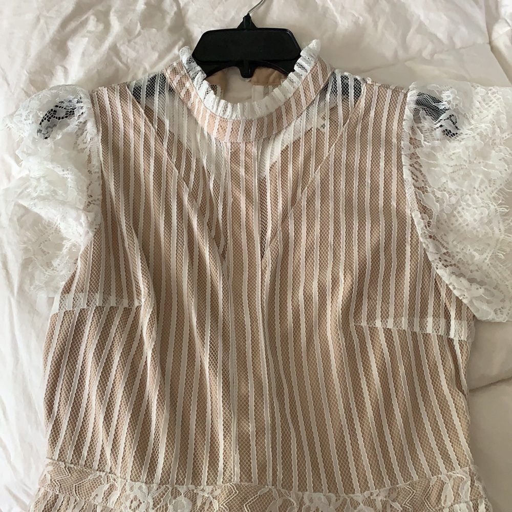 Infinity Raine lace romper size M - Picture 6 of 6
